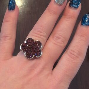 Elegant Silver and Purple Flower Ring